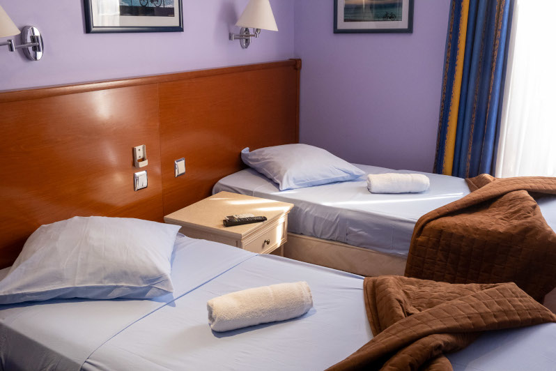 Hostel in nice - Antares Hostel Nice Officiel - Twin Room Private 5